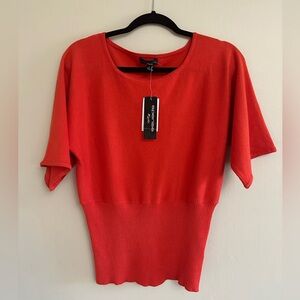 Vibrant Red Stylish‎ Short Sleeve Top With Fitted Waist and Flowy Sleeves